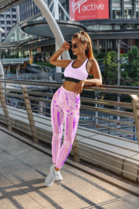 Check our leggings for your sports activity on https://ray-play.style
